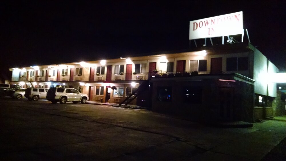 Hotel Front - Evening/Night