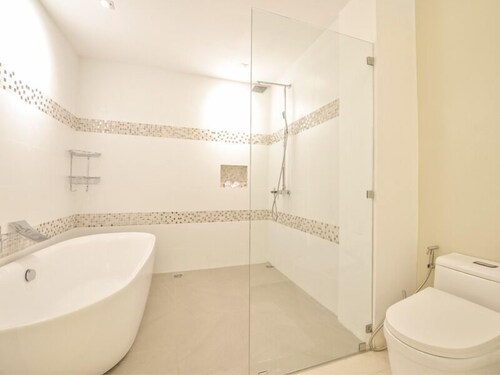 욕실 (Cebu Suite)