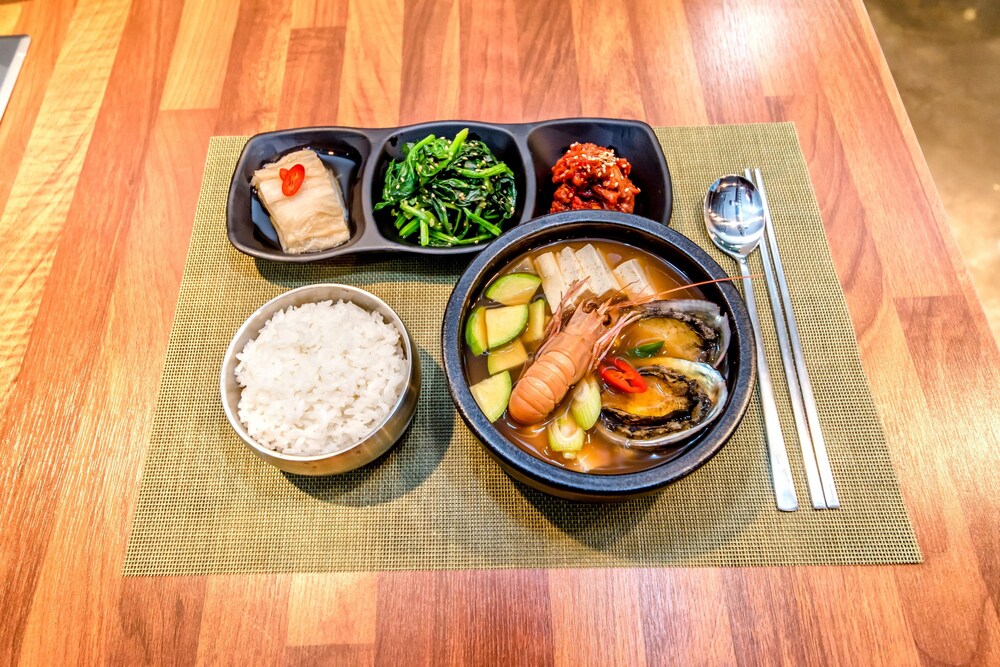 푸드 코트