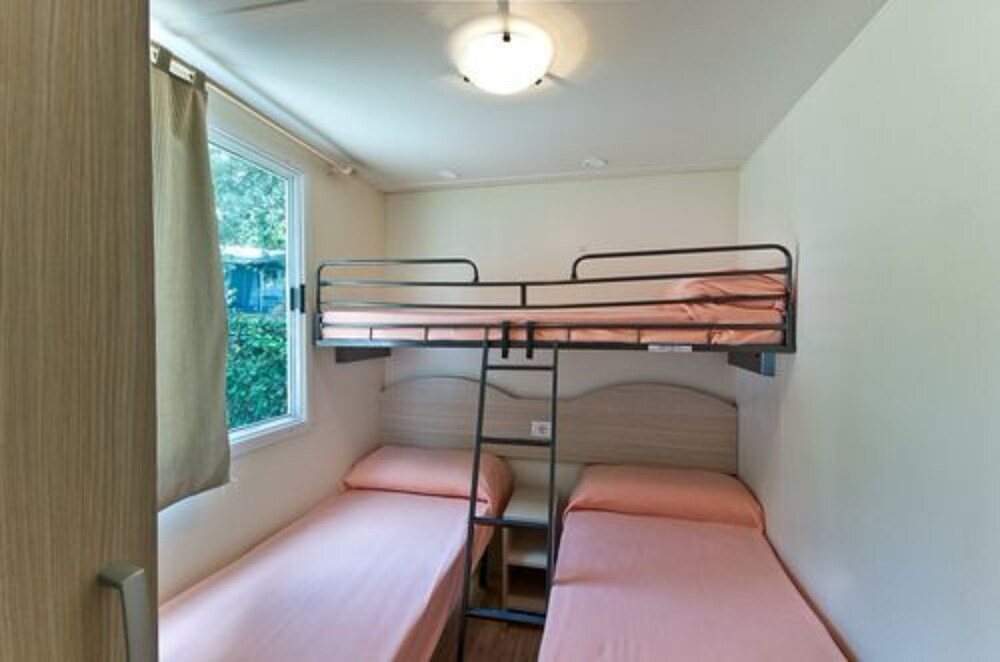 Zimmer (Mobile Unterkunft (5 + 1 people))
