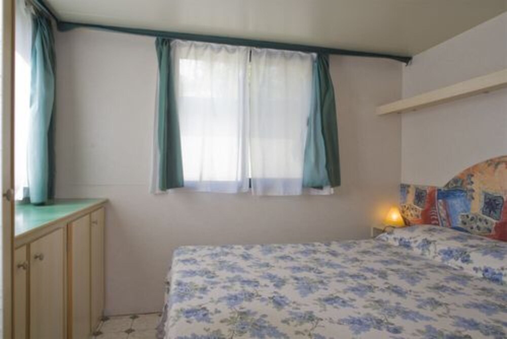 Zimmer (Mobile Unterkunft (4 + 2 people))
