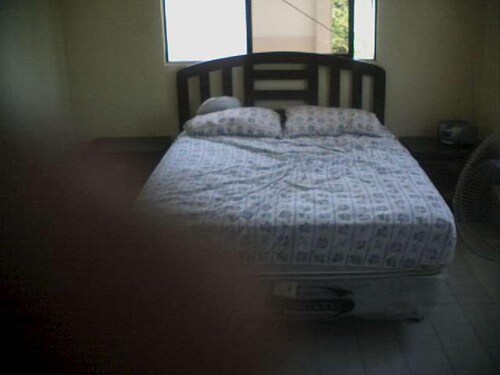 거실 (Two Bedroom Apartment)