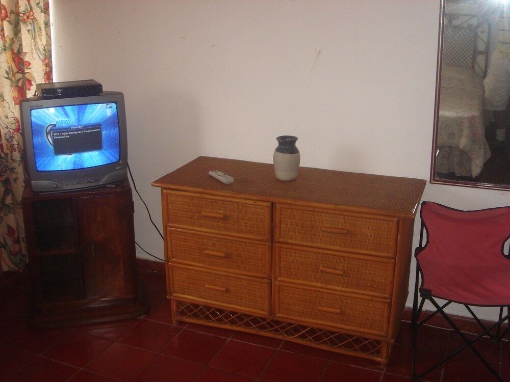 거실 (Conchita 2 Apartment)