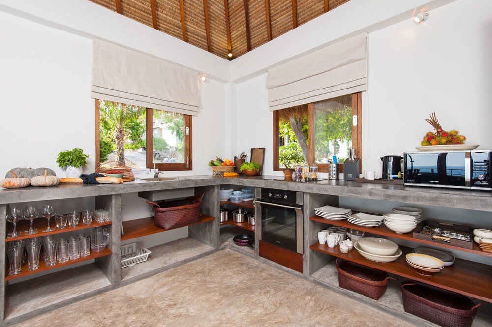 객실 내 간이 주방 (C17 Three Bedroom Pool Villa)