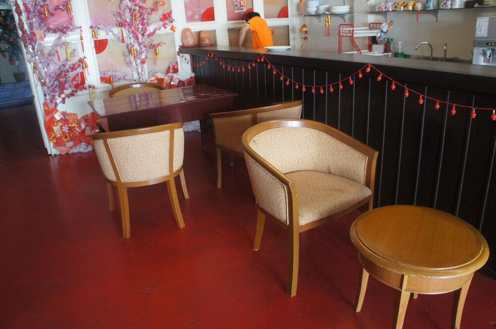 Hotel Lounge