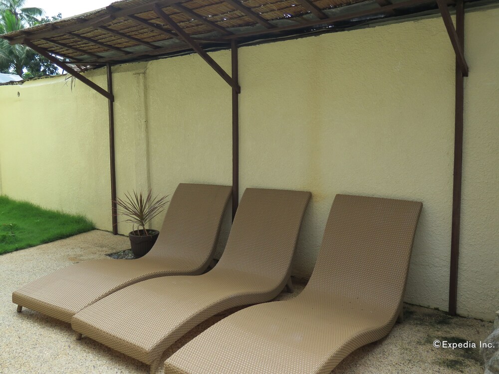 Sundeck