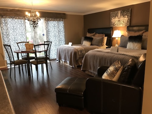 Evergreen Bed & Breakfast