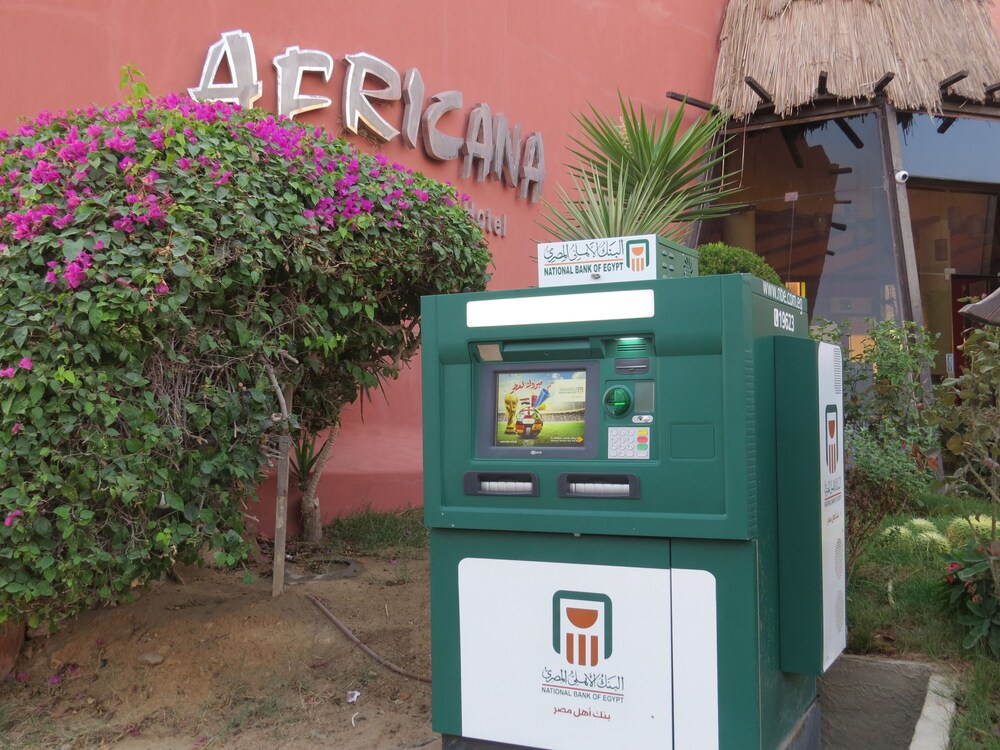 ATM/은행(시설 내)
