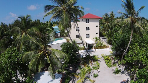 Ariston Dhangethi Inn