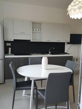In-Room Kitchen
