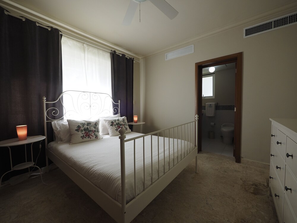 객실 (Apartment Two Bedrooms)
