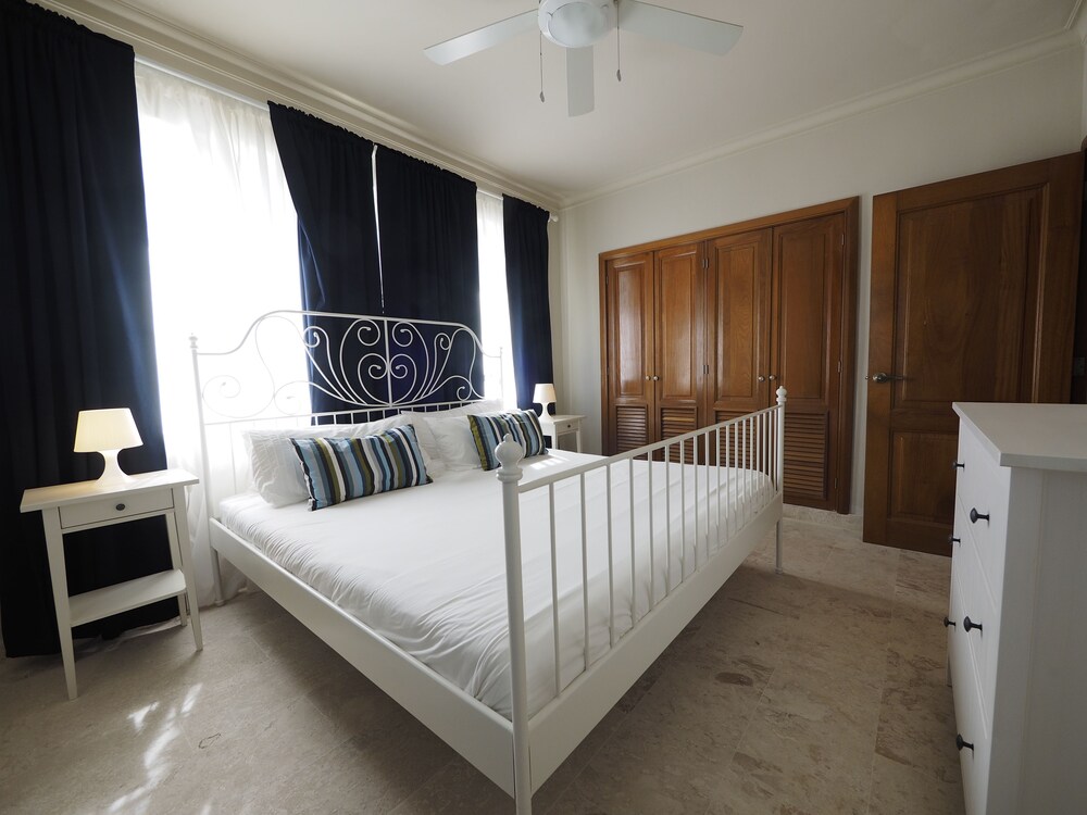 객실 (Apartment Two Bedrooms)