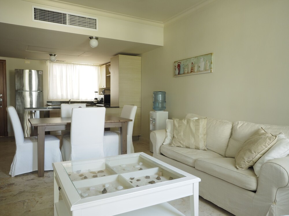 거실 공간 (Apartment One Bedroom)