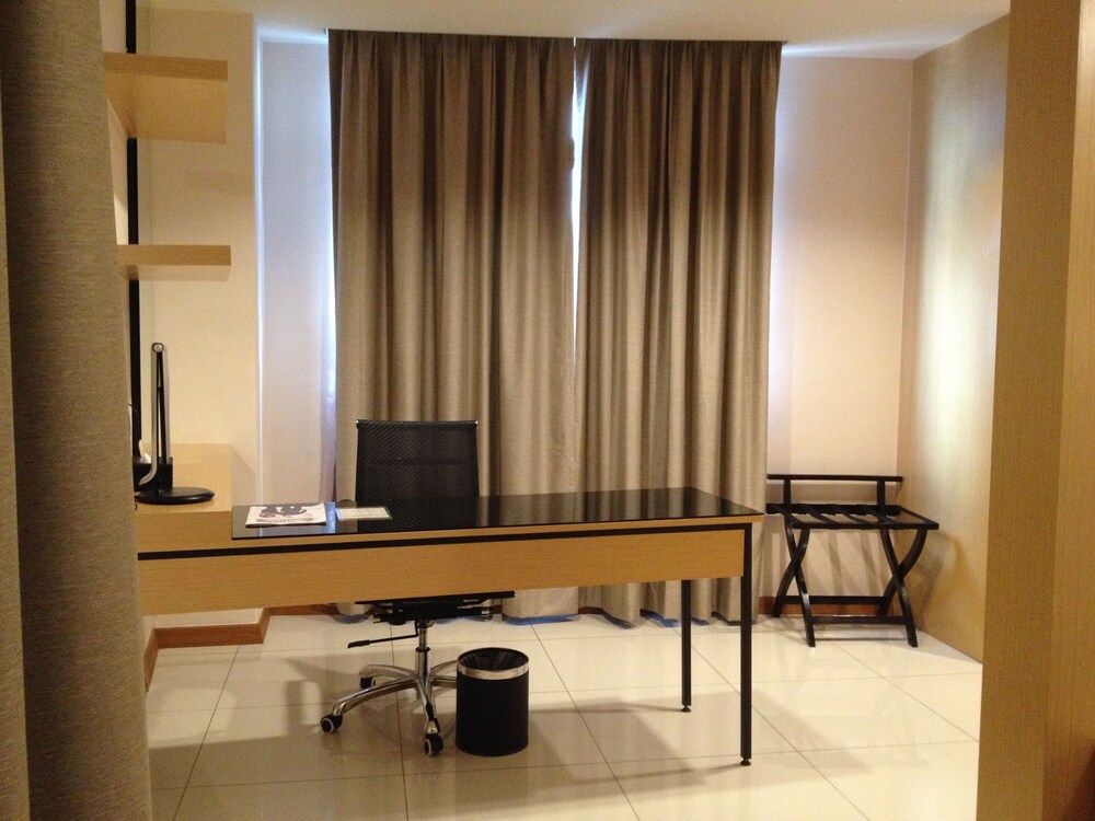Guestroom View