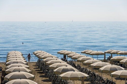 Vista spiaggia/mare