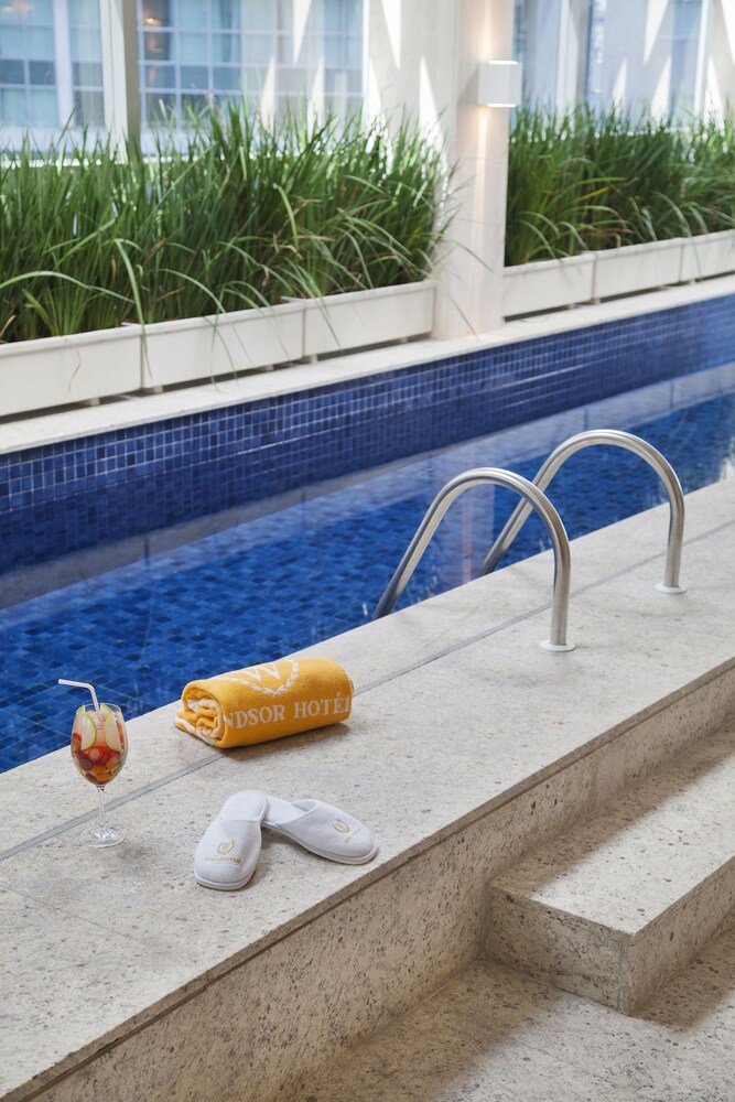 Piscina interna