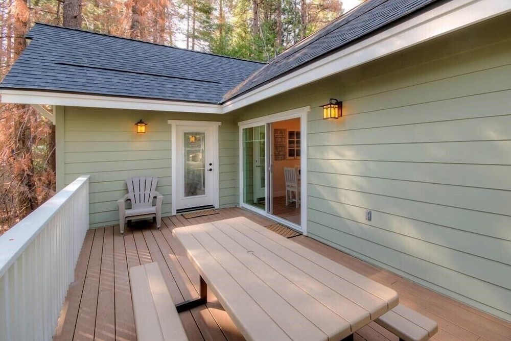 테라스/파티오 (코티지, 침실 3개 (Craftsman Cottage, 3 Bedroom - 7304 B))
