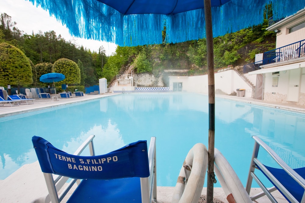 Piscina all'aperto