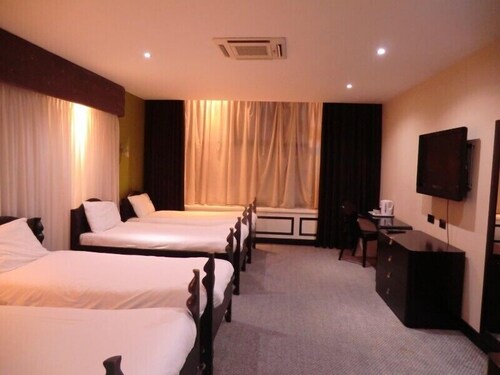 Guestroom