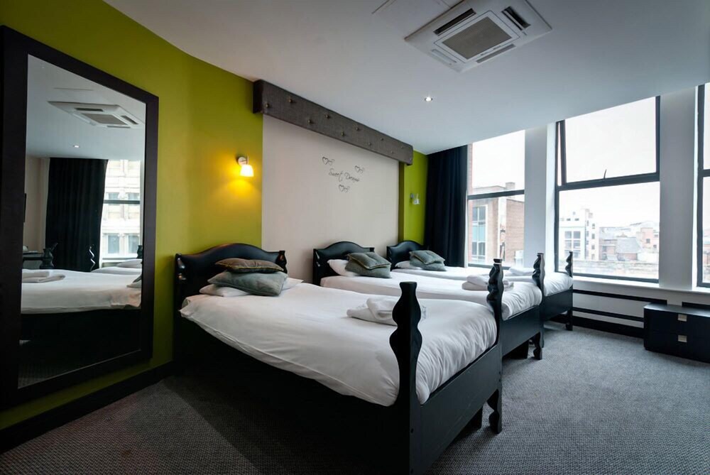Guestroom