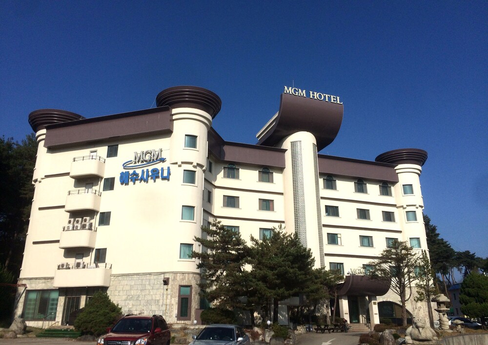 Hotel Front