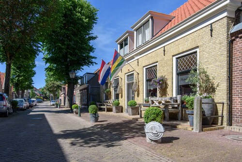Hotel Buren