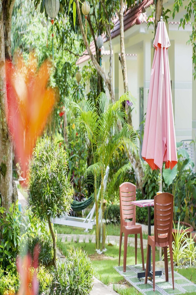 Thức ăn và đồ uống