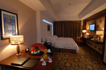 Guestroom