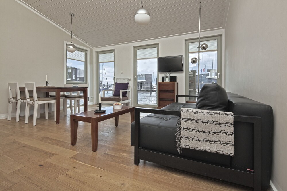 Zimmer (Schwimmendes Ferienhaus klein, 1 Schlafzimmer)
