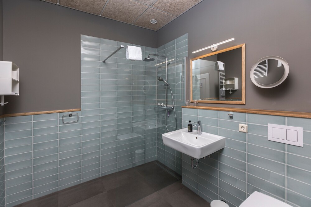 Badezimmer (Appartment G)
