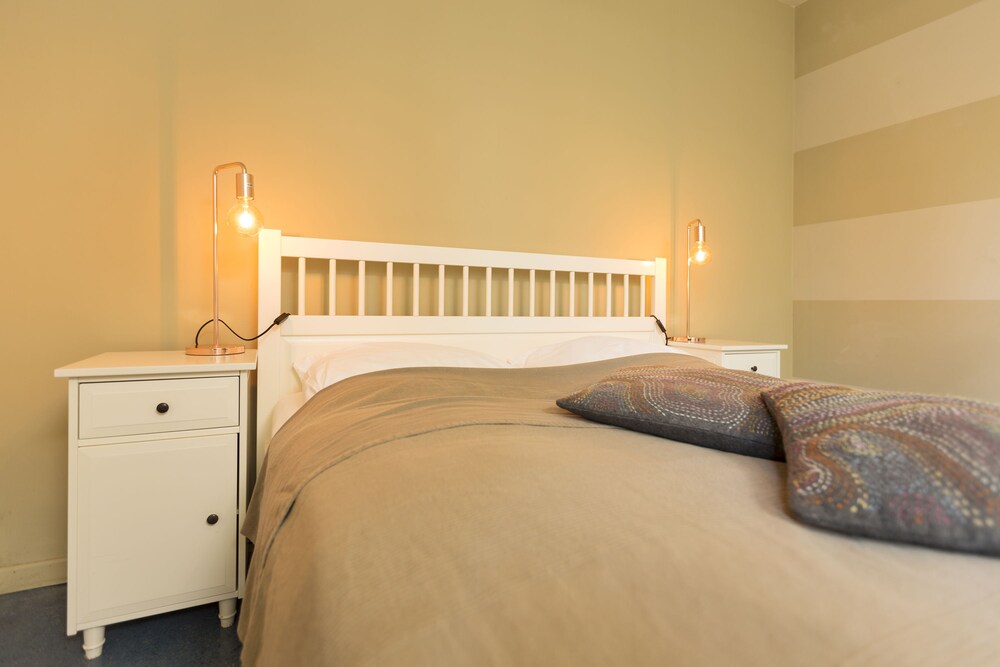 Wohnbereich (Appartment H, 1 Schlafzimmer)