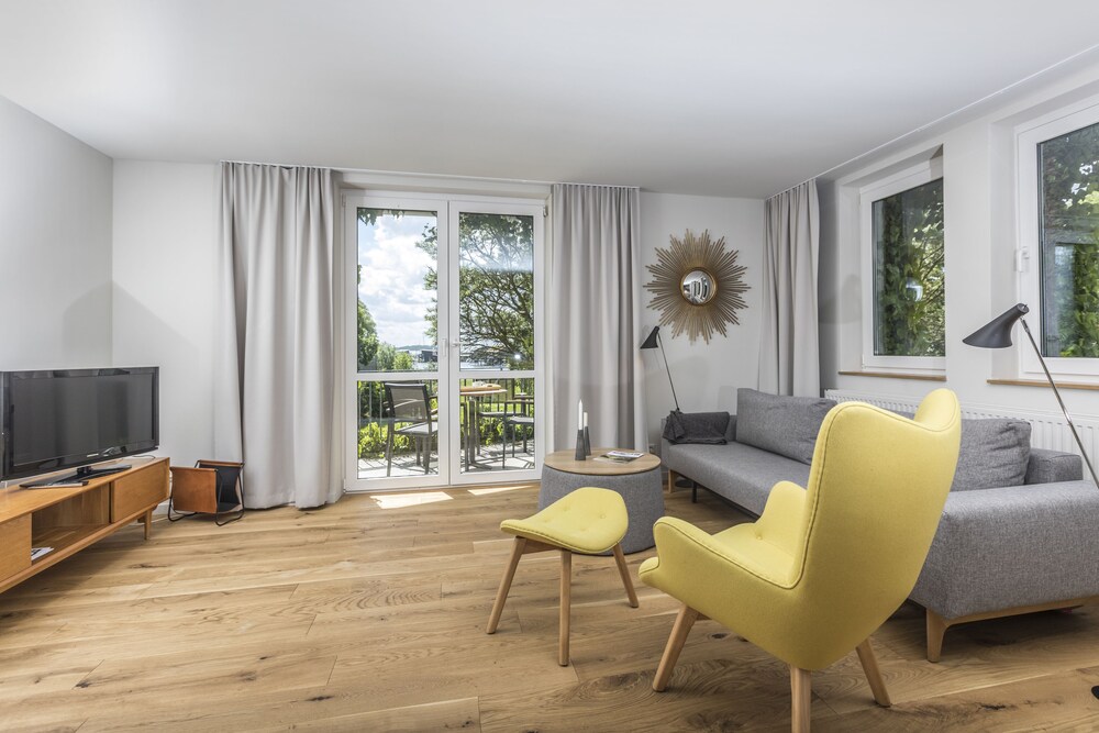 Wohnbereich (Appartment B, 2 Schlafzimmer)