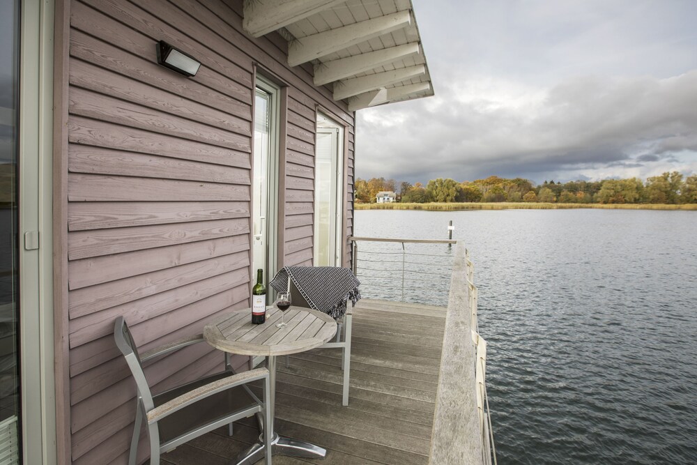 Zimmer (Schwimmendes Ferienhaus groß, 3 Schlafzimmer, Maisonette)