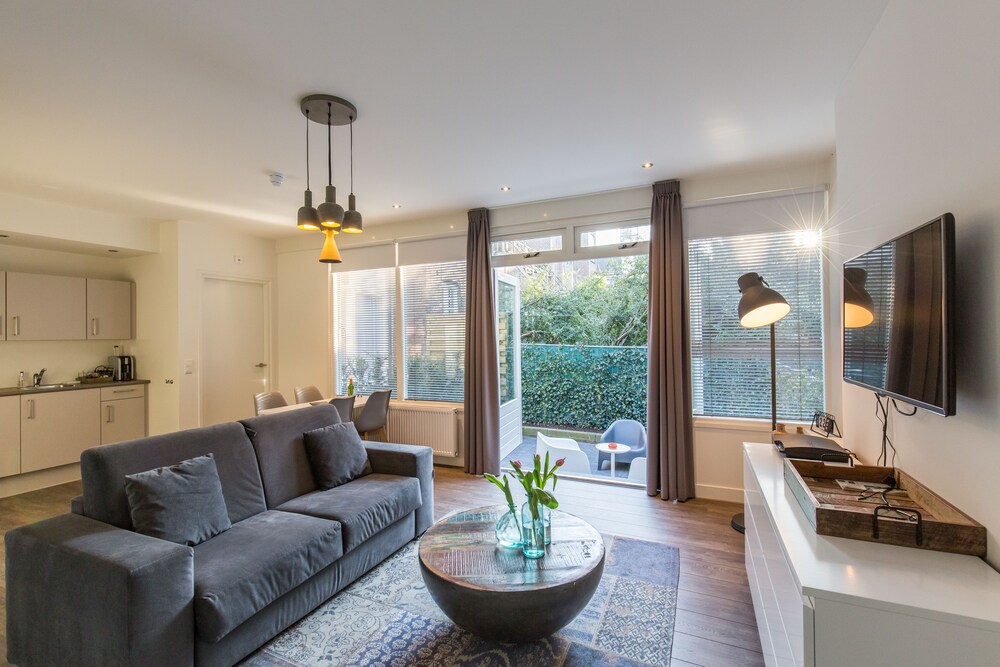 Kamer: Appartement (Ground Floor + Terrace)