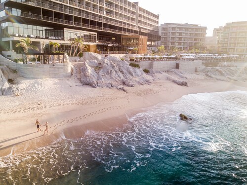 The Cape, a Thompson Hotel