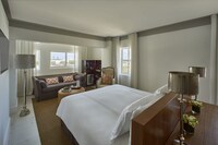 Studio, 1 King Bed