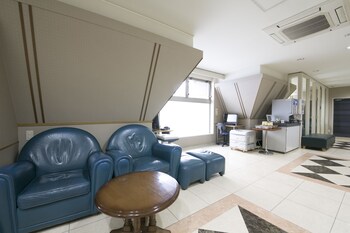 Hotel Lounge
