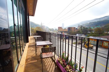 Cafe
