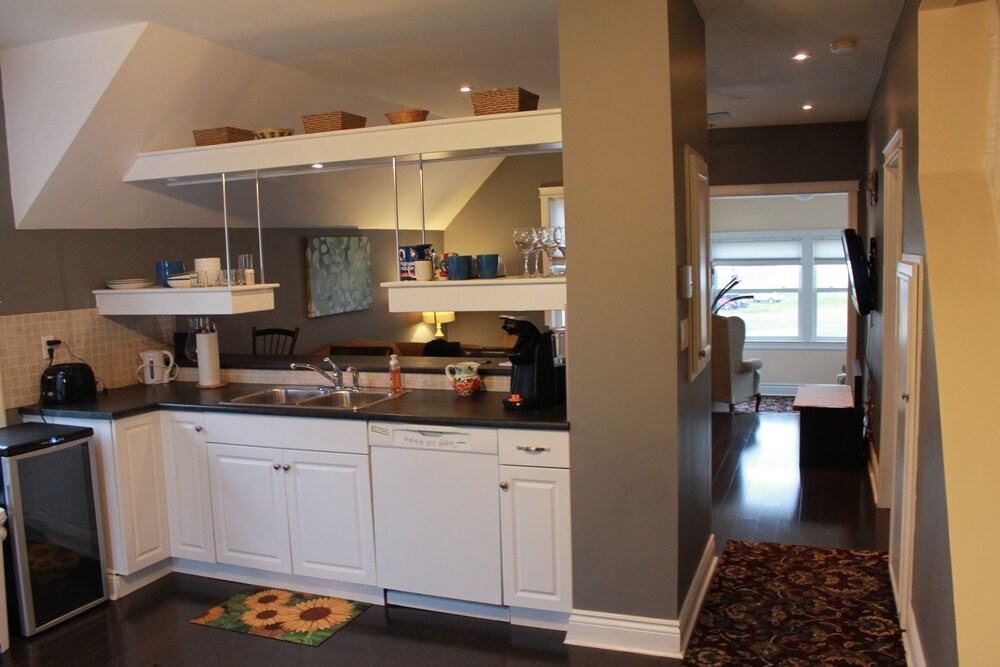 Apartment, 2 Bedrooms (Queen and Double, 2 story) - In-Room Kitchen