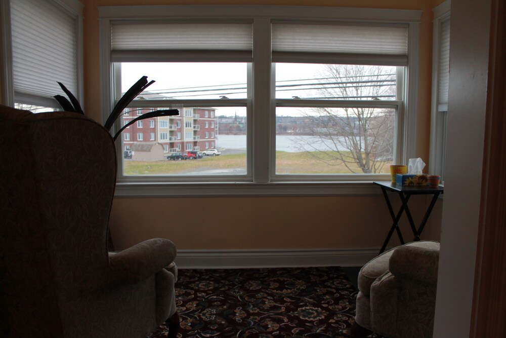 Apartment, 2 Bedrooms (Queen and Double, 2 story) - Living Room