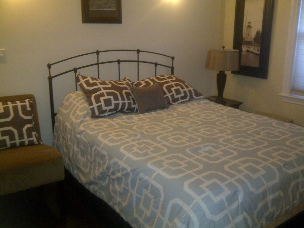 Apartment, 1 Bedroom, Accessible (Queen Bed) - Guestroom