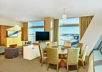 Suite, Multiple Beds (Hospitality)
