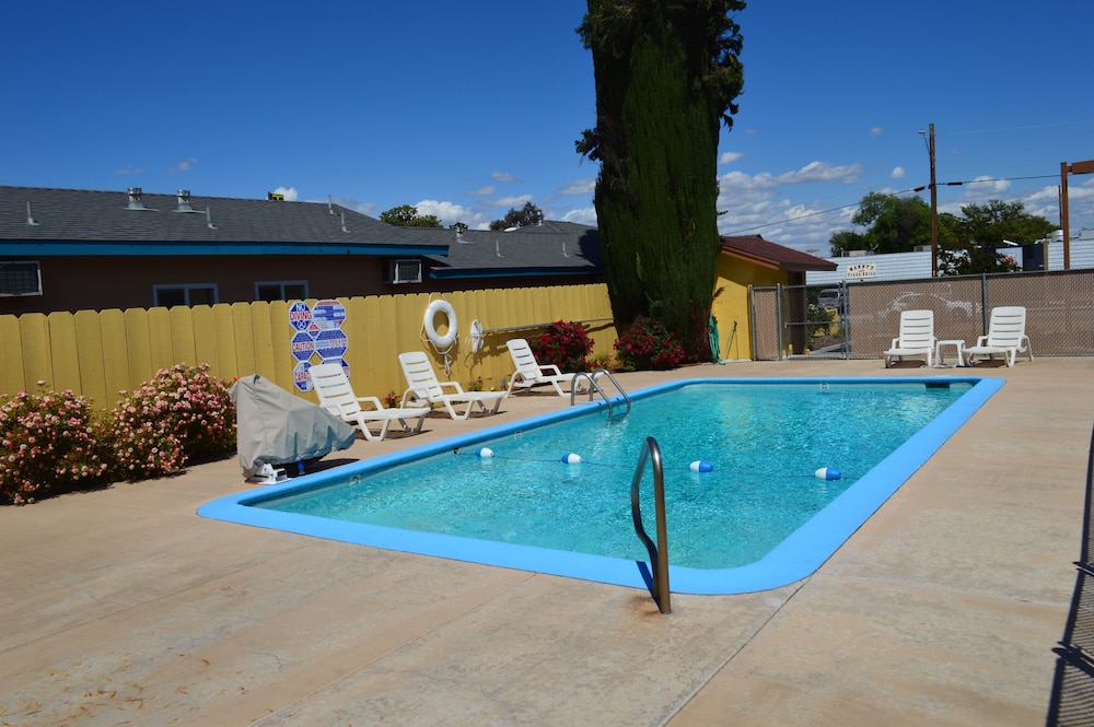 Pool Waterfall