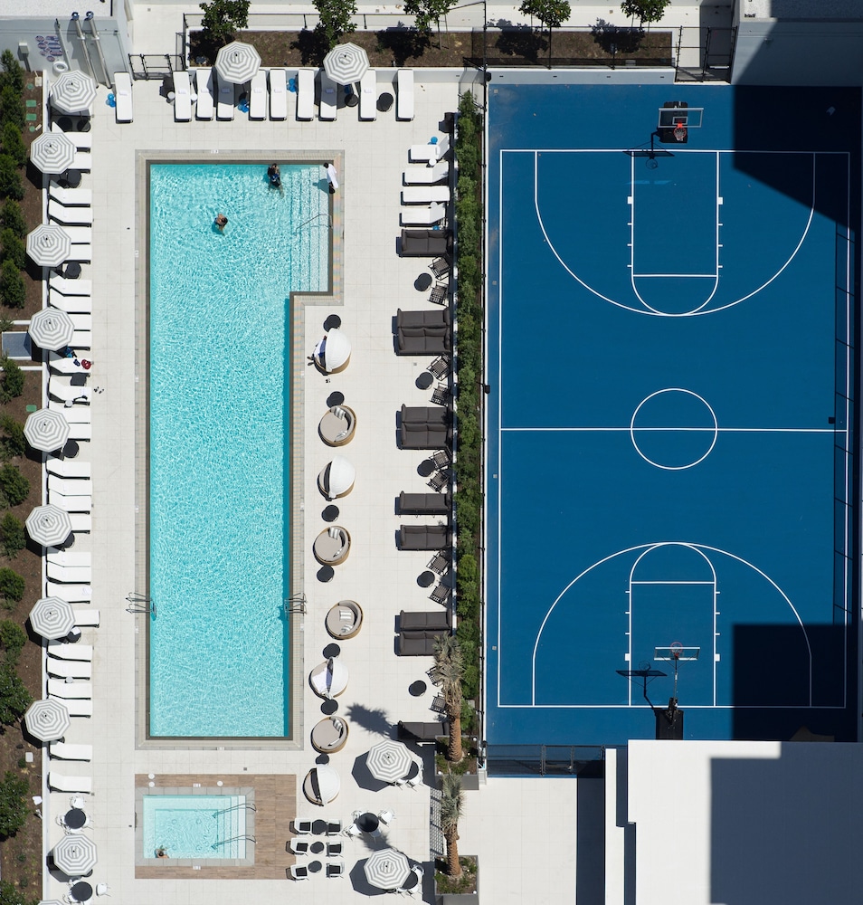 Basketbalveld