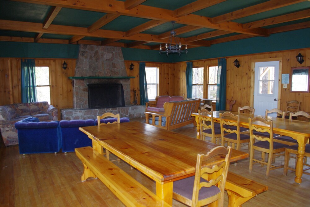 Family Chalet, 3 Bedrooms, Lanai, Lakeside - Featured Image