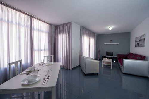 Apartamentos Miami Sun