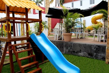Childrens Play Area - Outdoor