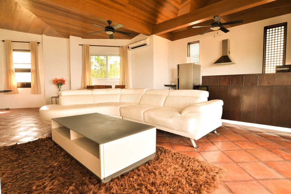 객실 (2Br Penthouse)