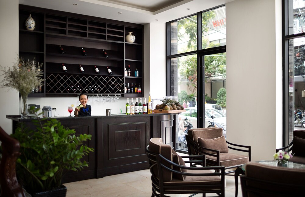 Bar khách sạn
