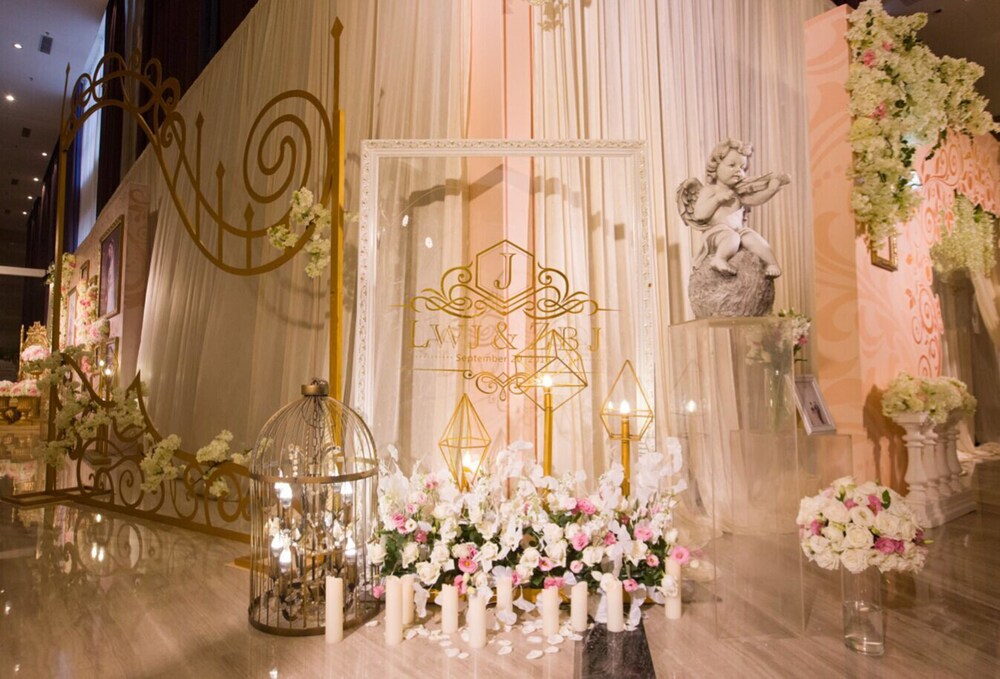 屋内結婚式場
